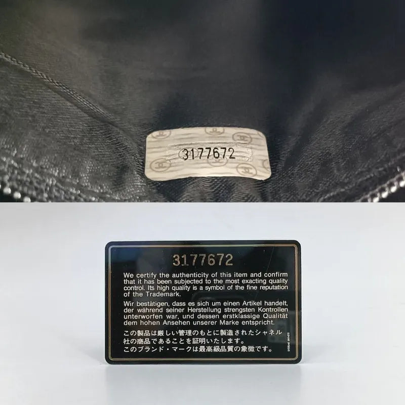 jr466-chanel-vintage-black-lambskin-tassel-camera-bag