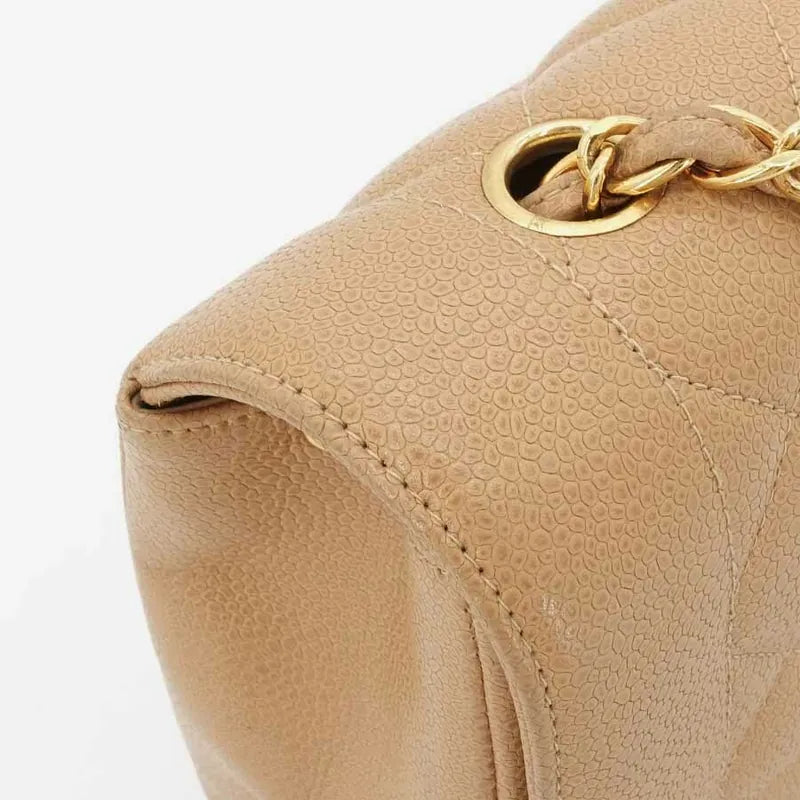 jah44-chanel-vintage-beige-caviar-25cm-diana-flap-bag