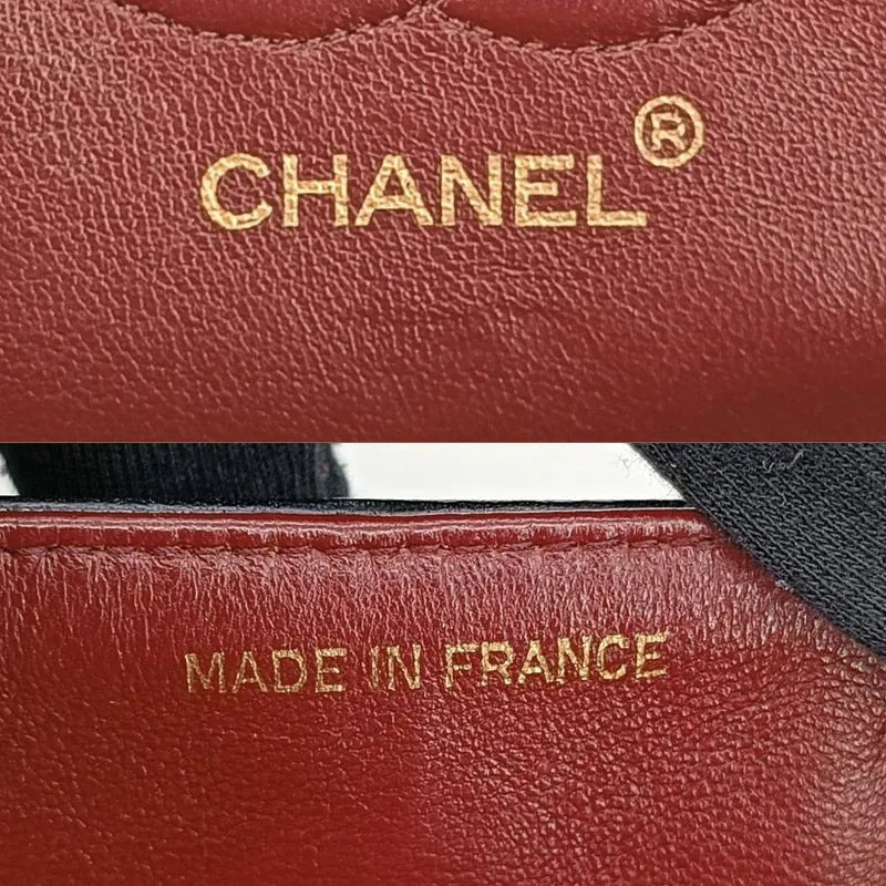 ra447-chanel-vintage-navy-lambskin-23cm-classic-flap-bag