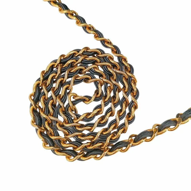 ju915-chanel-vintage-black-caviar-leather-quilted-camera-bag