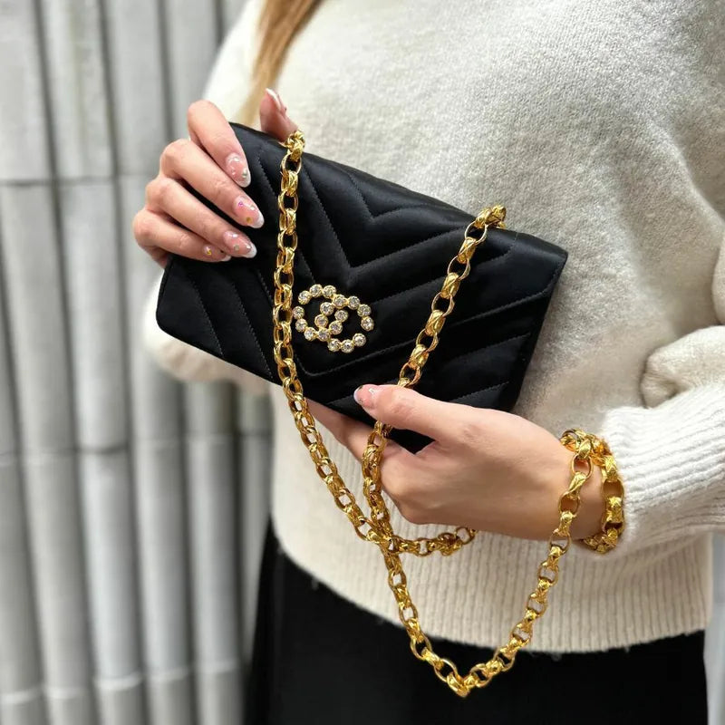 jt719-chanel-vintage-black-satin-chevron-gold-chain-flap-bag