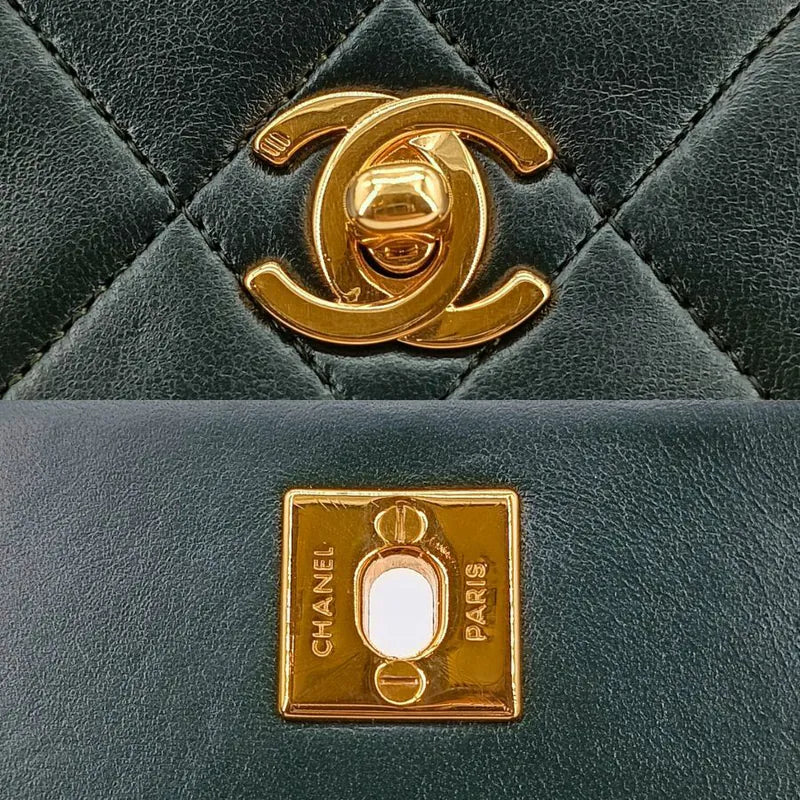 jt597-chanel-vintage-dark-green-lambskin-full-flap-bag