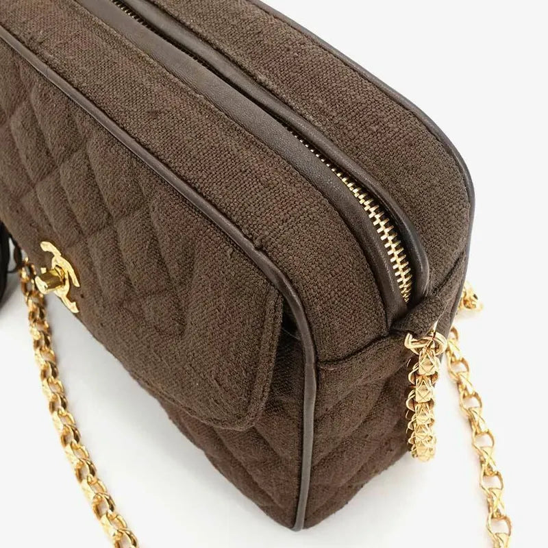 js011-chanel-vintage-brown-linen-gold-chain-camera-bag