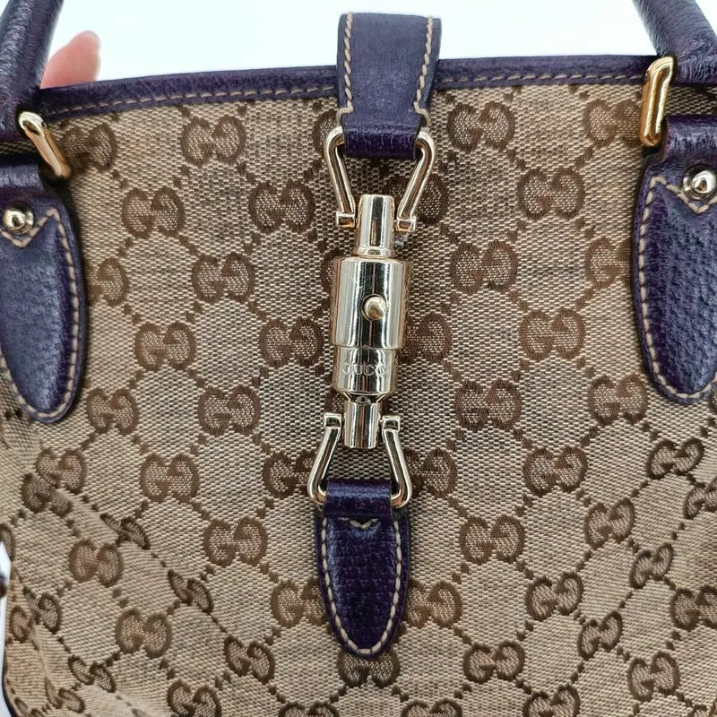 js853-gucci-jackie-bag