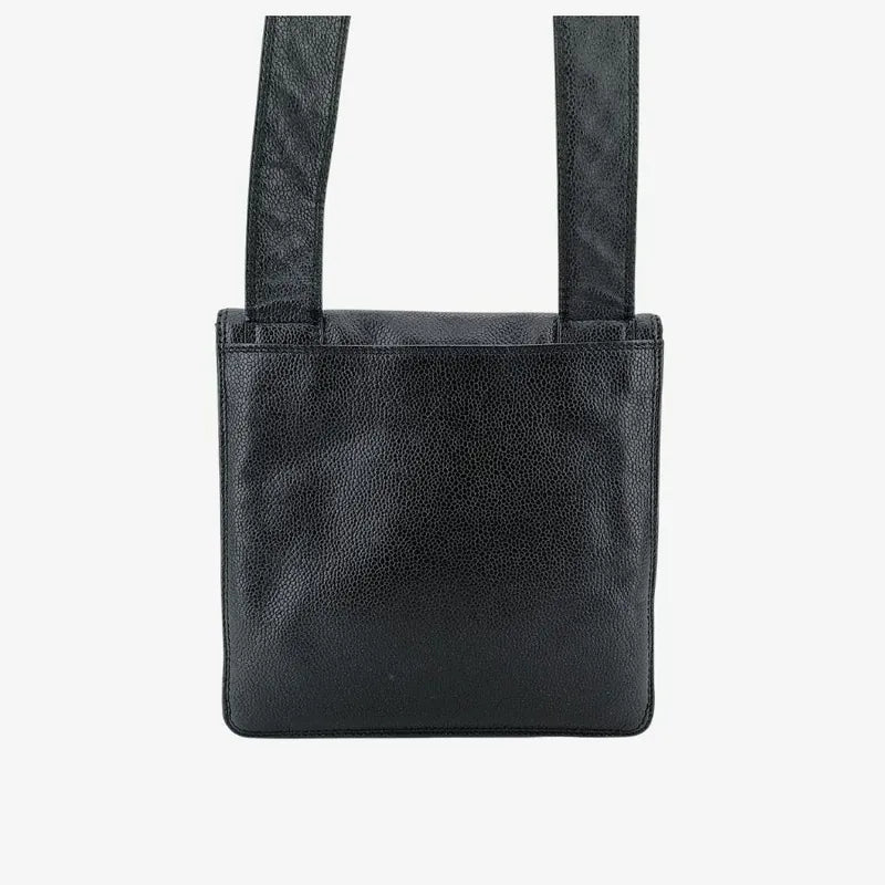 rb923-chanel-vintage-black-caviar-leather-flap-bag