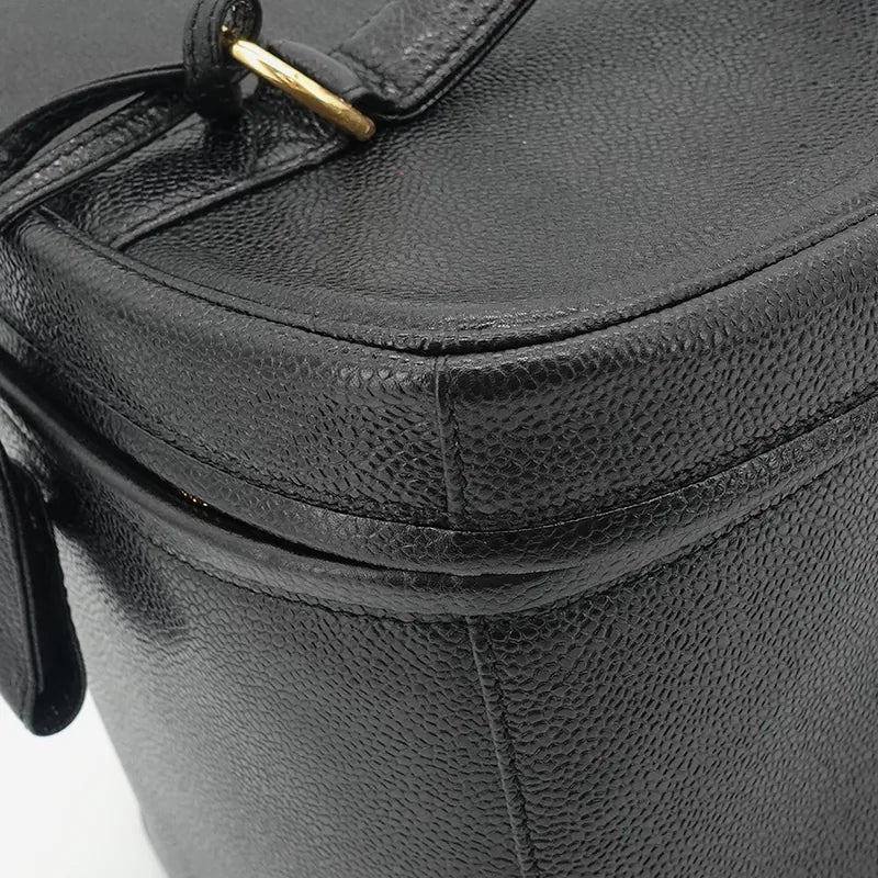 jq582-chanel-vintage-black-caviar-embossed-logo-cosmetic-bag
