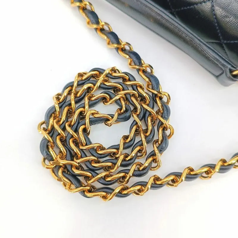 ra489-chanel-vintage-navy-lambskin-double-turnlock-flap-bag