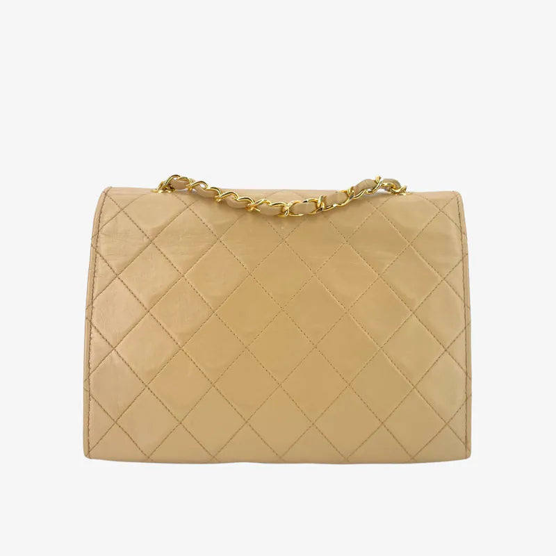 c565-chanel-vintage-beige-lambskin-big-cc-pointed-flap-bag