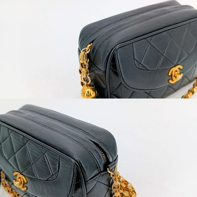 jw233-chanel-vintage-black-lambskin-gold-chain-camera-bag