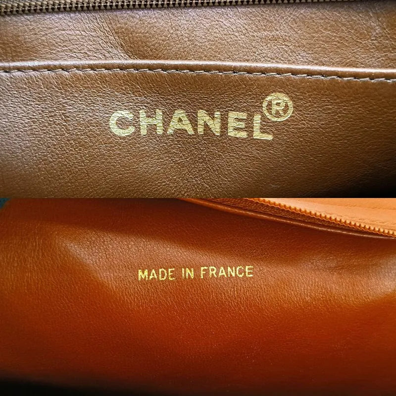 c307-chanel-vintage-brown-lambskin-chevron-shoulder-bag