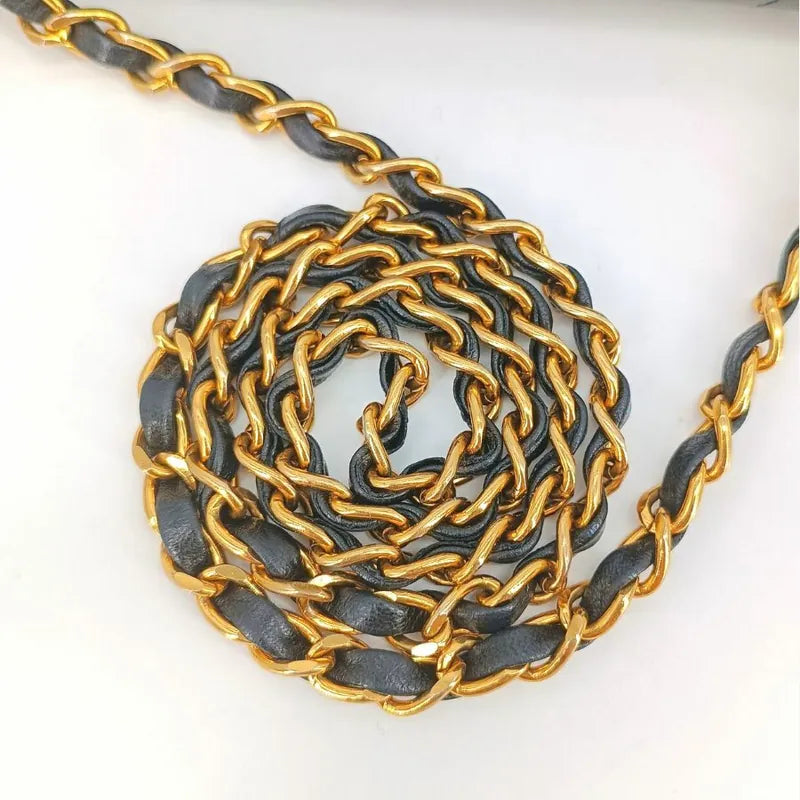 jt341-chanel-vingate-black-lambskin-spiral-flap-bag