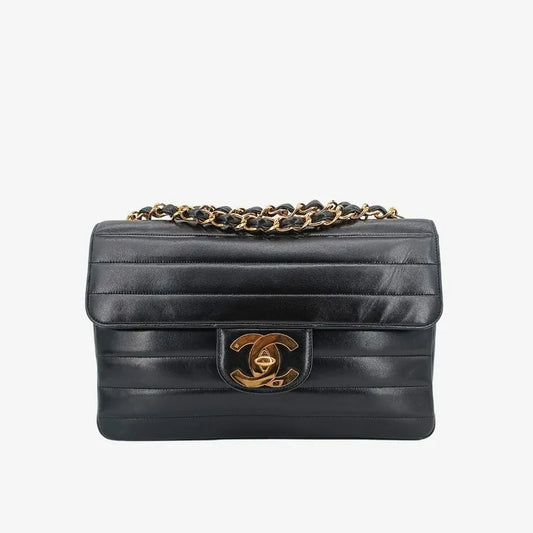 js538-chanel-vintage-black-lambskin-horizontal-jumbo-flap-bag