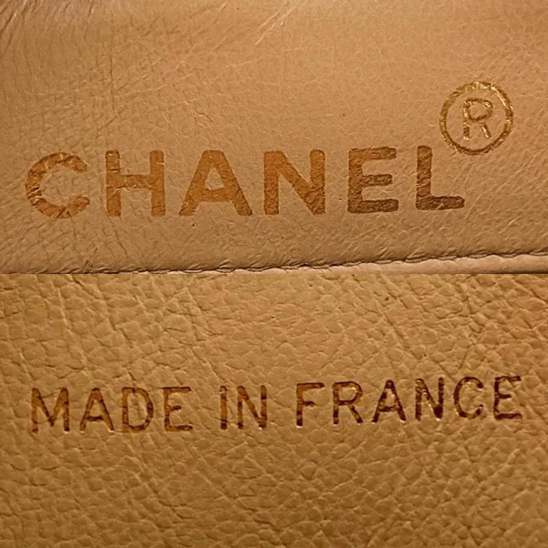 c480-chanel-vintage-beige-lambskin-gold-chain-camera-bag