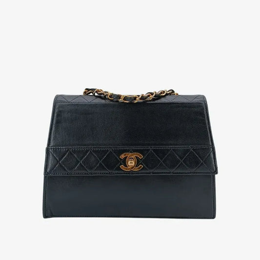 rb120-chanel-vintage-black-lambskin-trapezoid-flap-bag