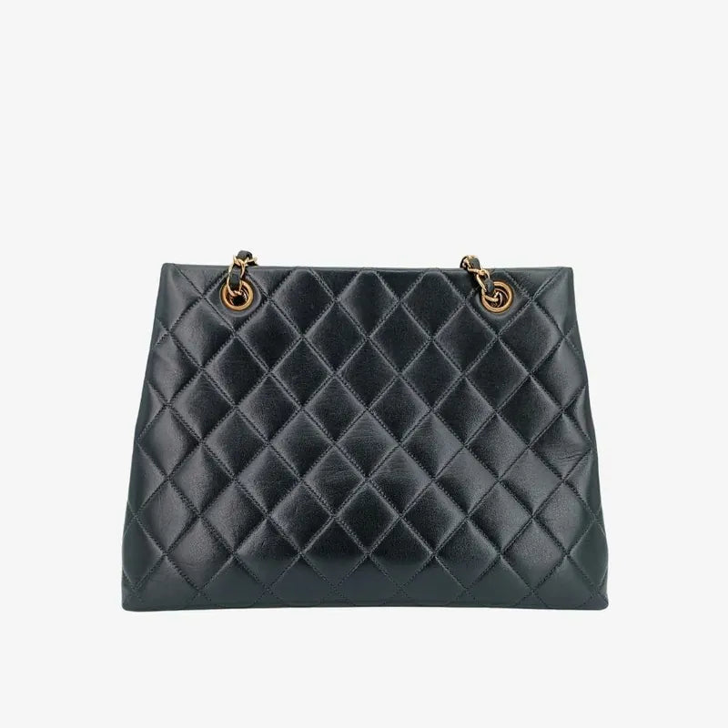 js661-chanel-vintage-black-lambskin-quilted-tote-bag
