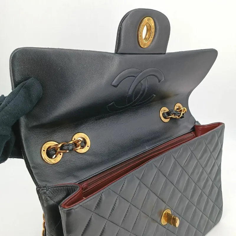 c440-chanel-vintage-black-lambskin-jumbo-maxi-classic-flap-bag