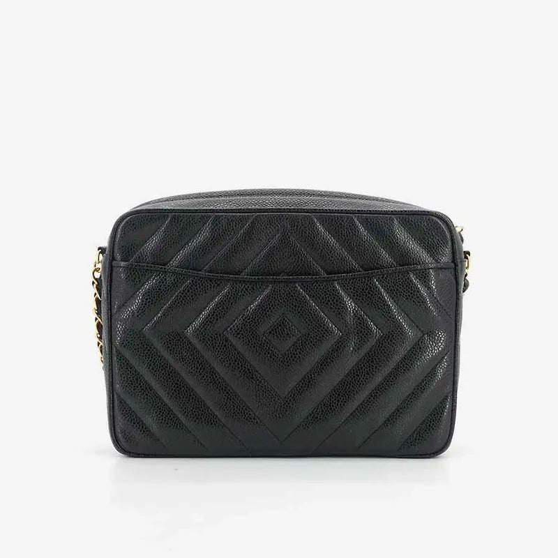 jr631-chanel-vintage-black-caviar-leather-tassel-camera-bag