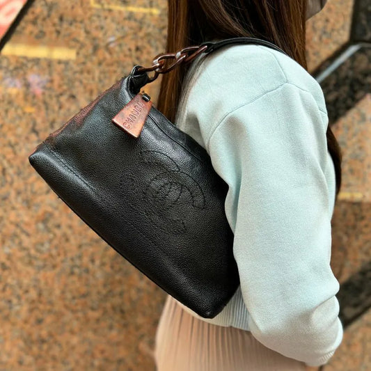 jah143-chanel-vintage-black-caviar-leather-wood-chain-handle-bag