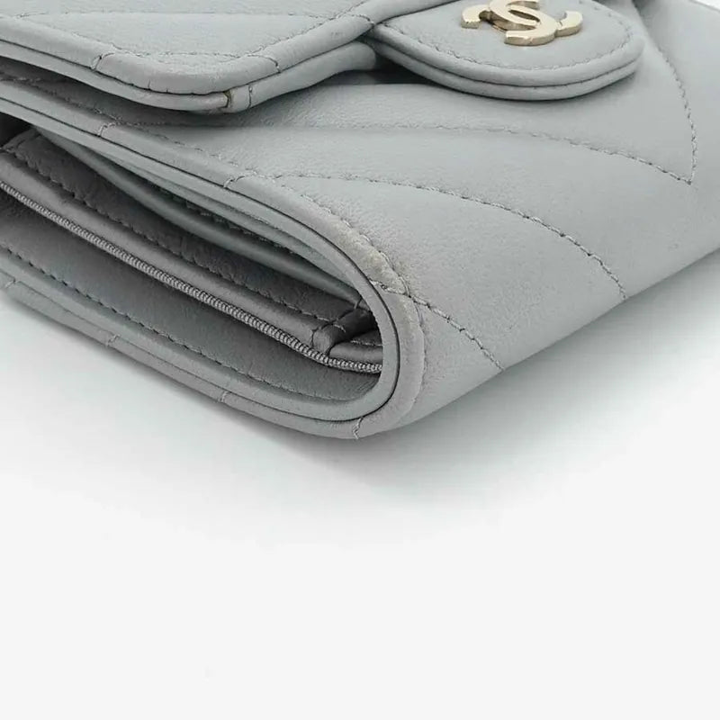 jr730-chanel-grey-lambskin-chevron-wallet