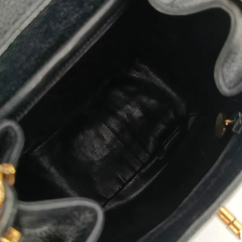 jah122-chanl-vintage-black-caviar-leather-flap-bag