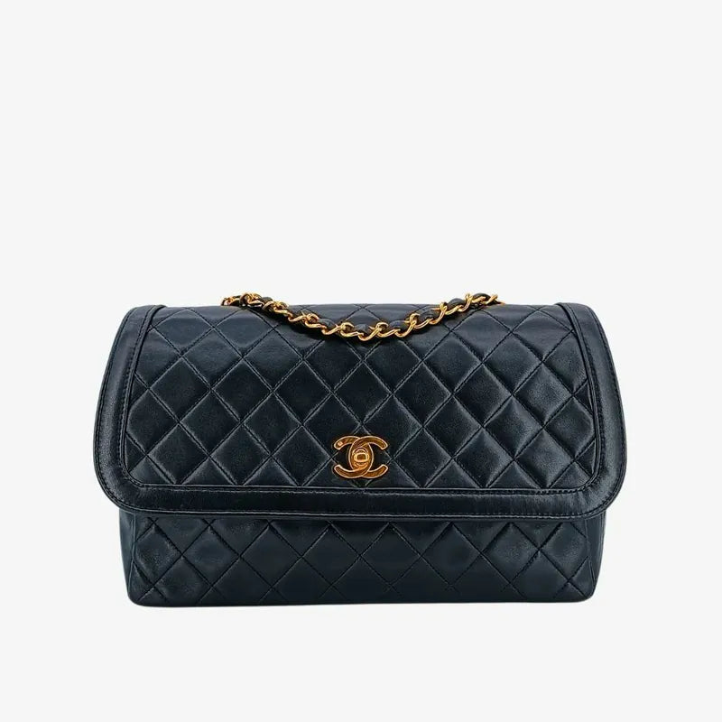 js997-chanel-vintage-black-lambskin-quilted-flap-bag