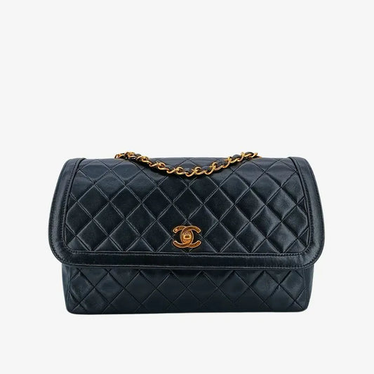 js997-chanel-vintage-black-lambskin-quilted-flap-bag