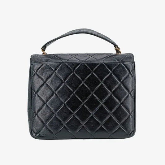 c370-chanel-vintage-black-lambskin-qulited-flap-bag