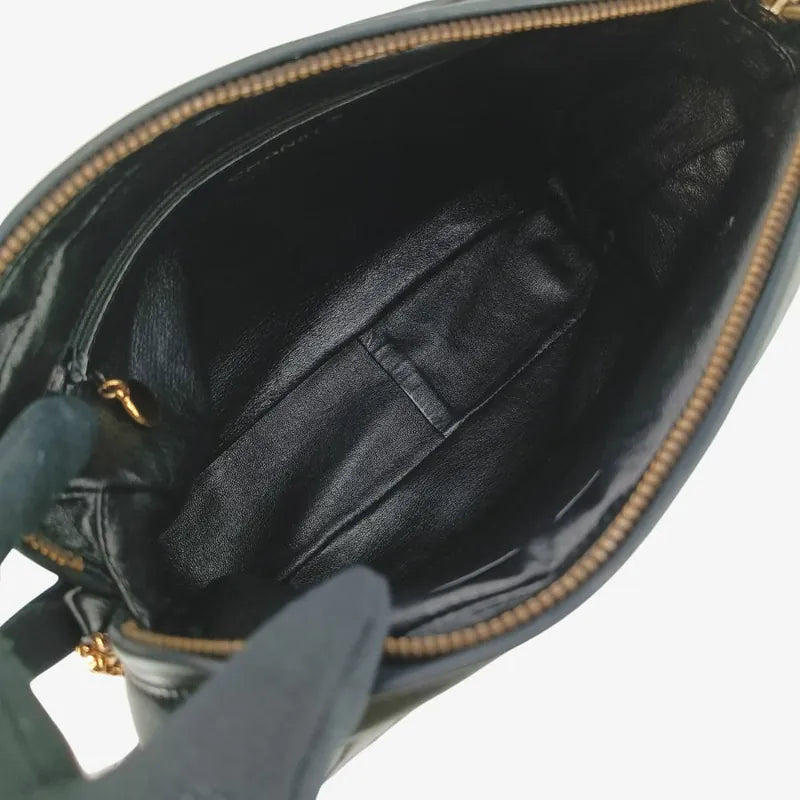 ra219-chanel-vintage-black-lambskin-gold-chain-camera-bag