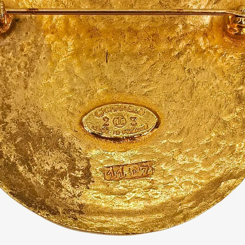 rc364-chanel-vintage-round-gold-plated-brooch