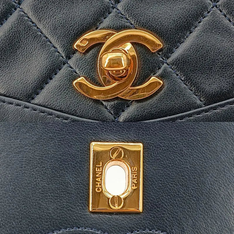 rb403-chanel-vintage-navy-lambskin-quilted-flap-bag