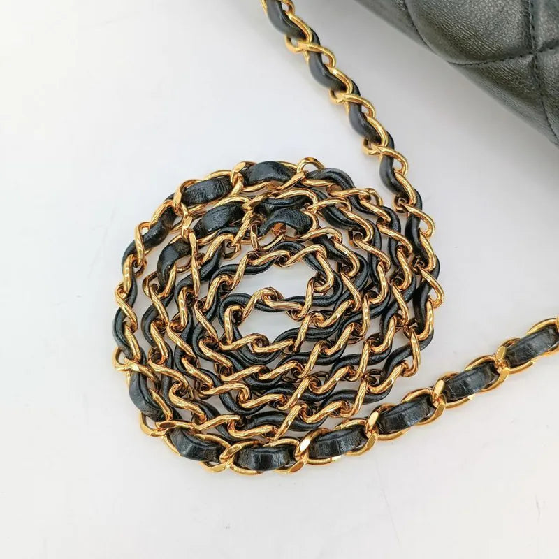 c502-chanel-vintage-black-lambskin-25cm-diana-flap-bag