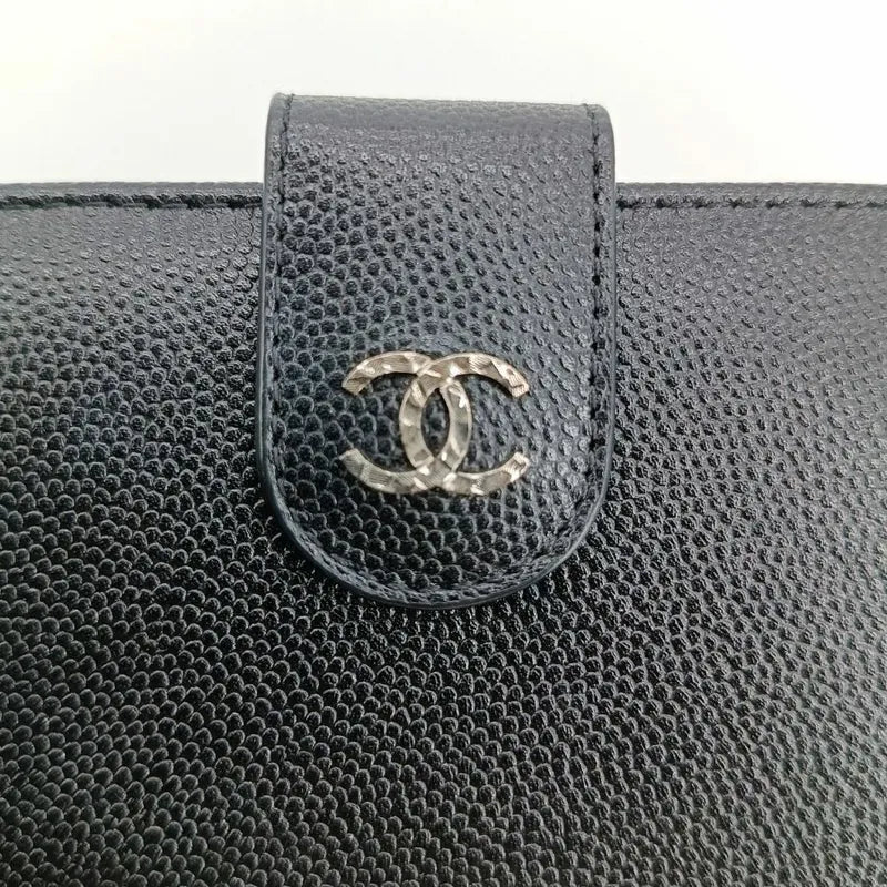 jt010-chanel-black-caviar-leather-wallet