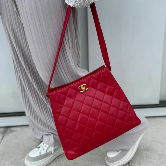 c476-chanel-vintage-red-caviar-leather-double-side-shoulder-bag