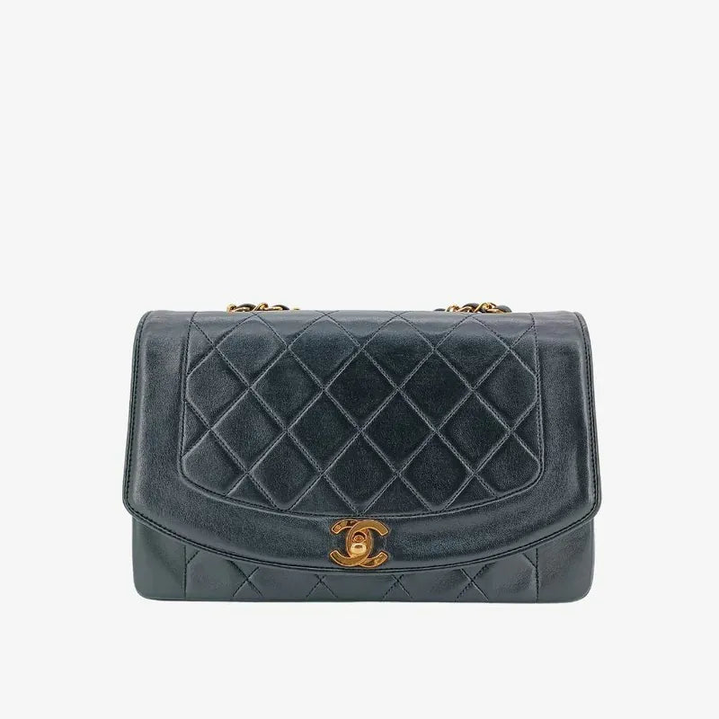 ra774-chanel-vintage-black-lambskin-25cm-diana-flap-bag