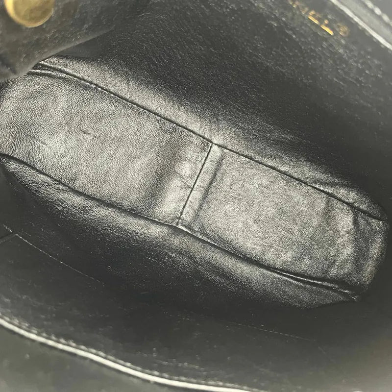 rb458-chanel-vintage-black-caviar-leather-triple-cc-camera-bag