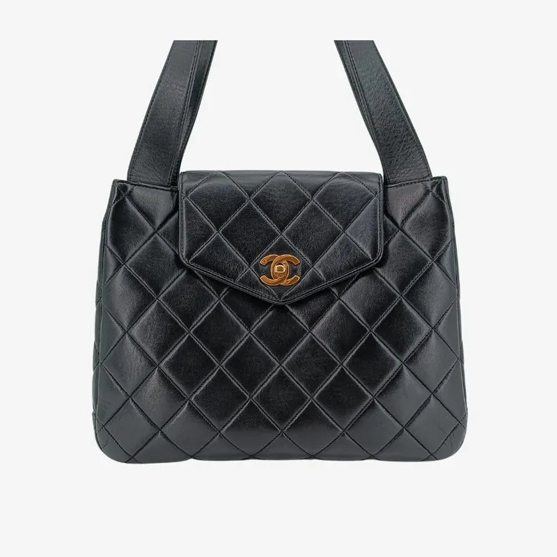 rb606-chanel-vintage-black-lambskin-quilted-handbag