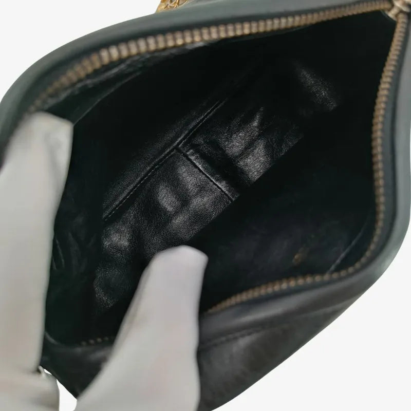 ra843-chanel-vintage-black-lambskin-tassels-gold-chain-camera-bag