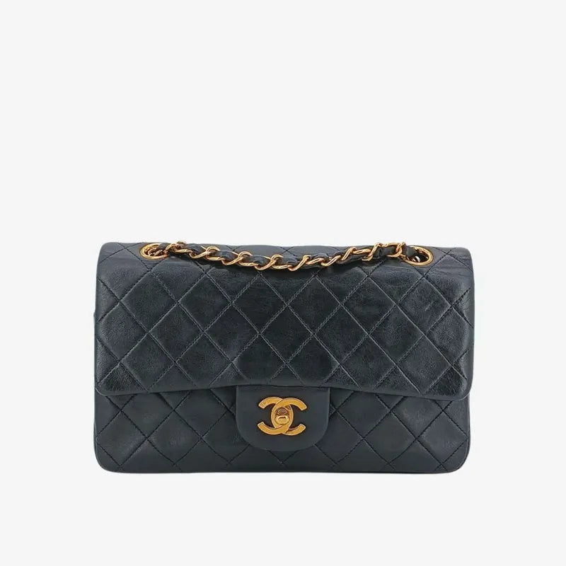 c416-chanel-vintage-black-lambskin-23cm-classic-flap-bag