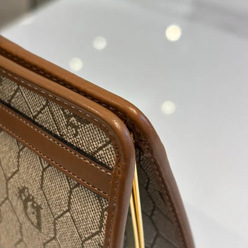 re169-christian-dior-beige-honeycomb-coin-case-wallet