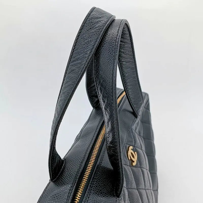 rb883-chanel-vintage-black-caviar-leather-handbag