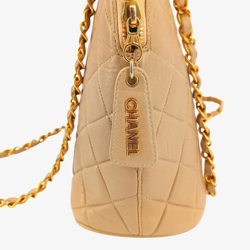 jah108-chanel-vintage-beige-lambskin-quilted-tote-bag