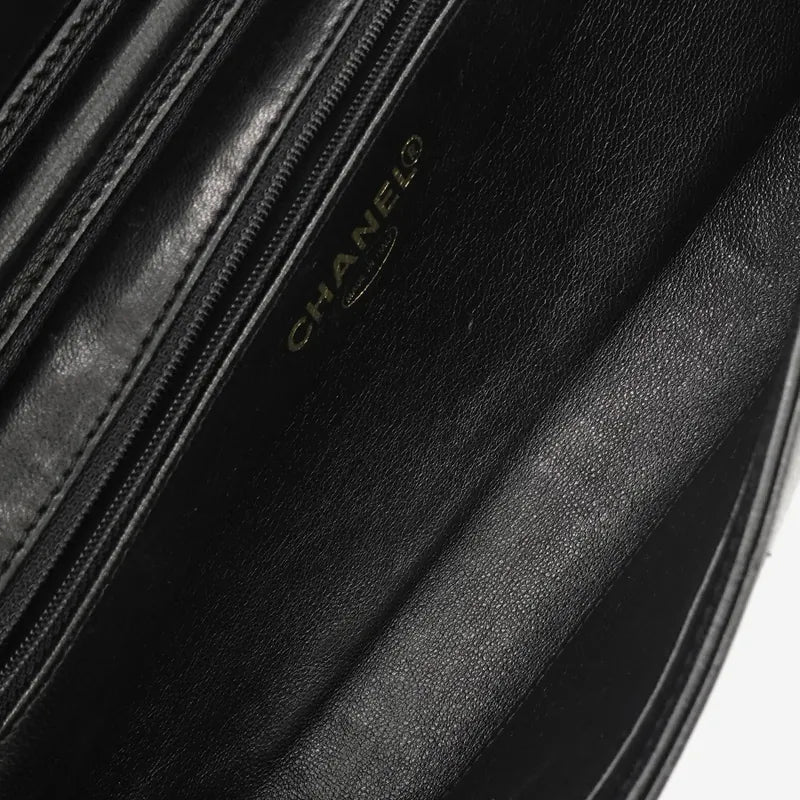 jq494-chanel-vintage-black-lambskin-flap-clutch-with-chain
