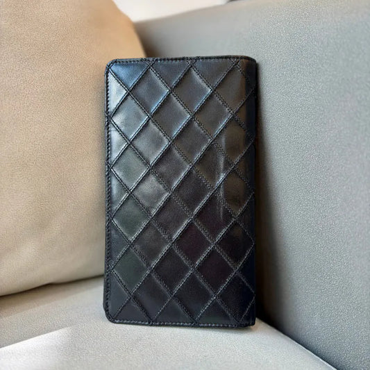 jw406-chanel-vintage-black-lambskin-long-wallet