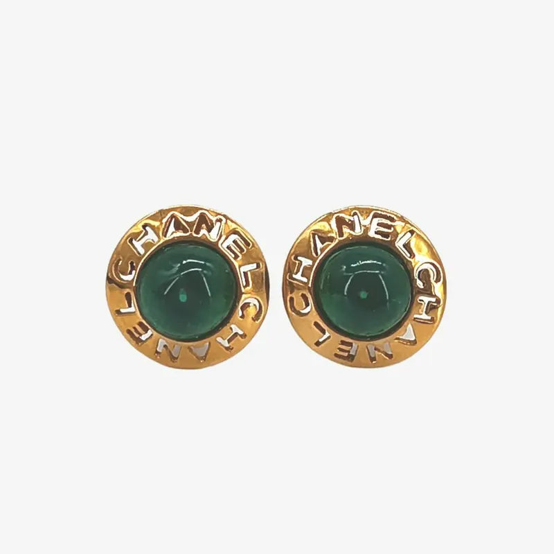 c314-chanel-vintage-green-glass-crystal-round-clip-on-earrings