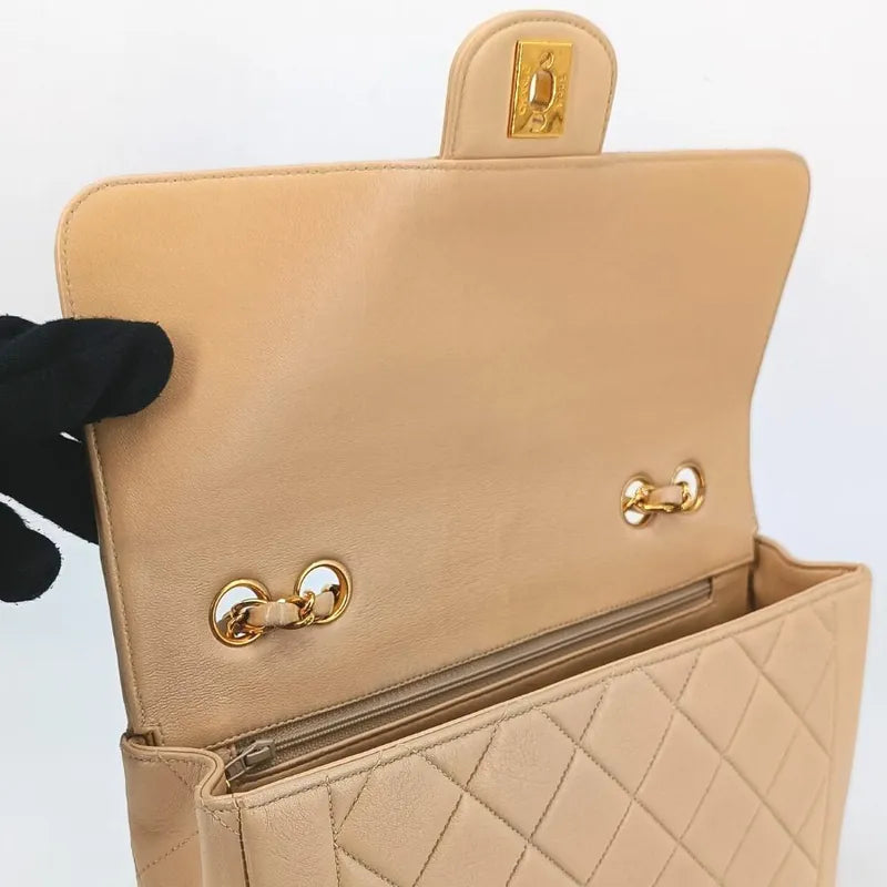 jt426-chanel-vintage-beige-lambskin-quilted-flap-bag