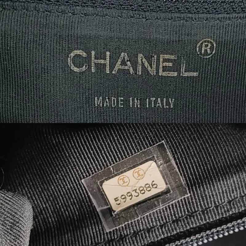 rb923-chanel-vintage-black-caviar-leather-flap-bag