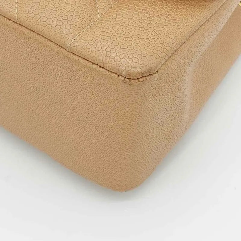 jah44-chanel-vintage-beige-caviar-25cm-diana-flap-bag