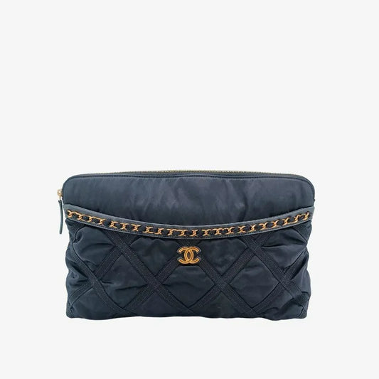 ra975-chanel-black-nylon-pouch-with-foldable-tote-bag