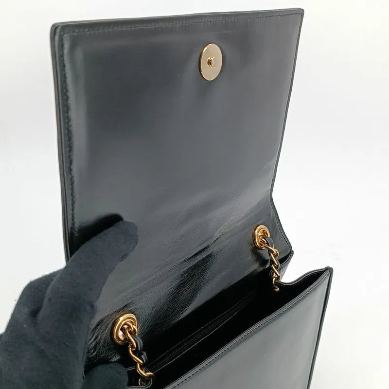 js913-chanel-vintage-black-lambskin-quilted-flap-bag