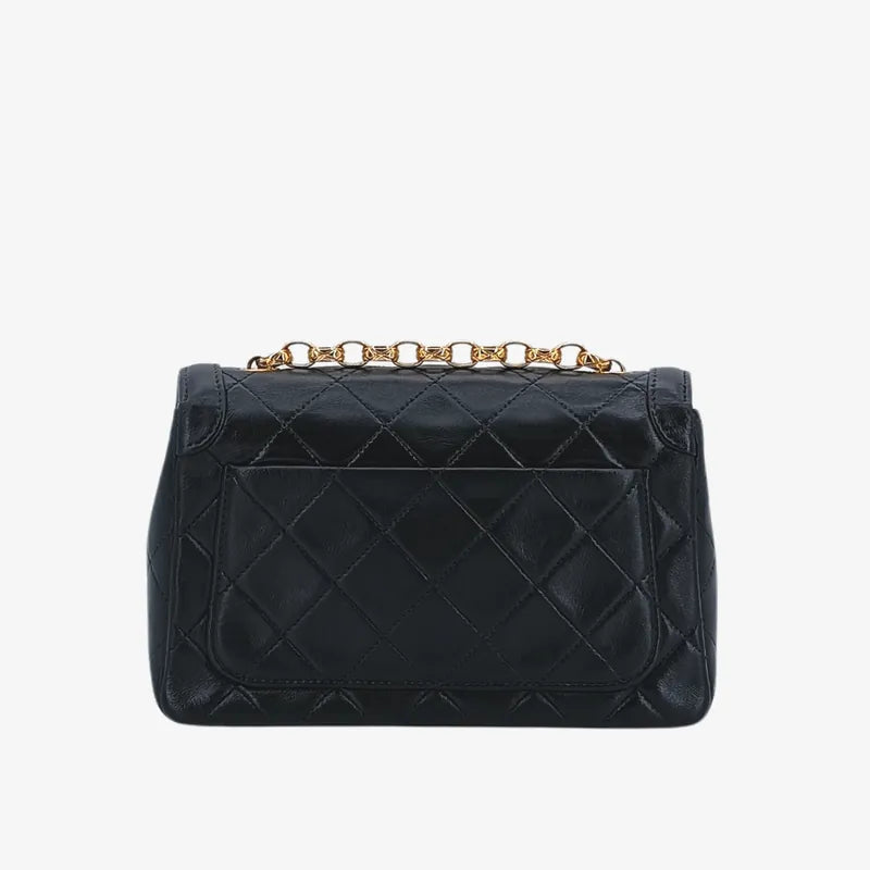 jt704-chanel-vintage-black-lambskin-gold-chain-flap-bag